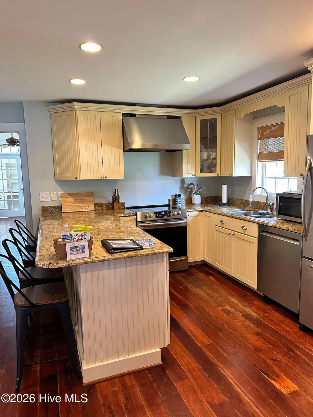 208 Hill Street Cedar Point, NC 28584