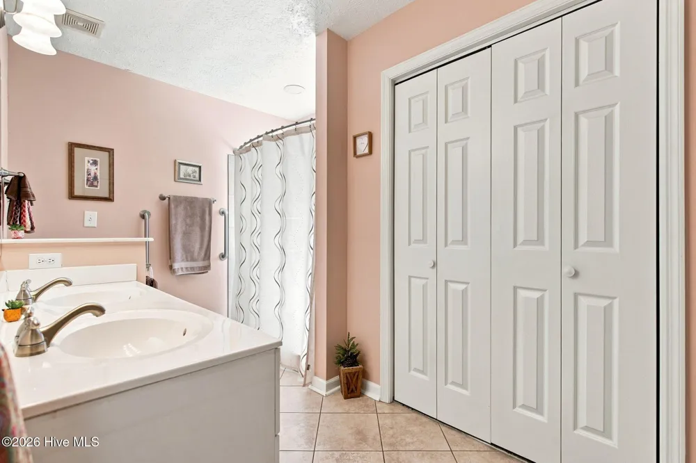 3313 Ammons Drive Wilmington, NC 28405