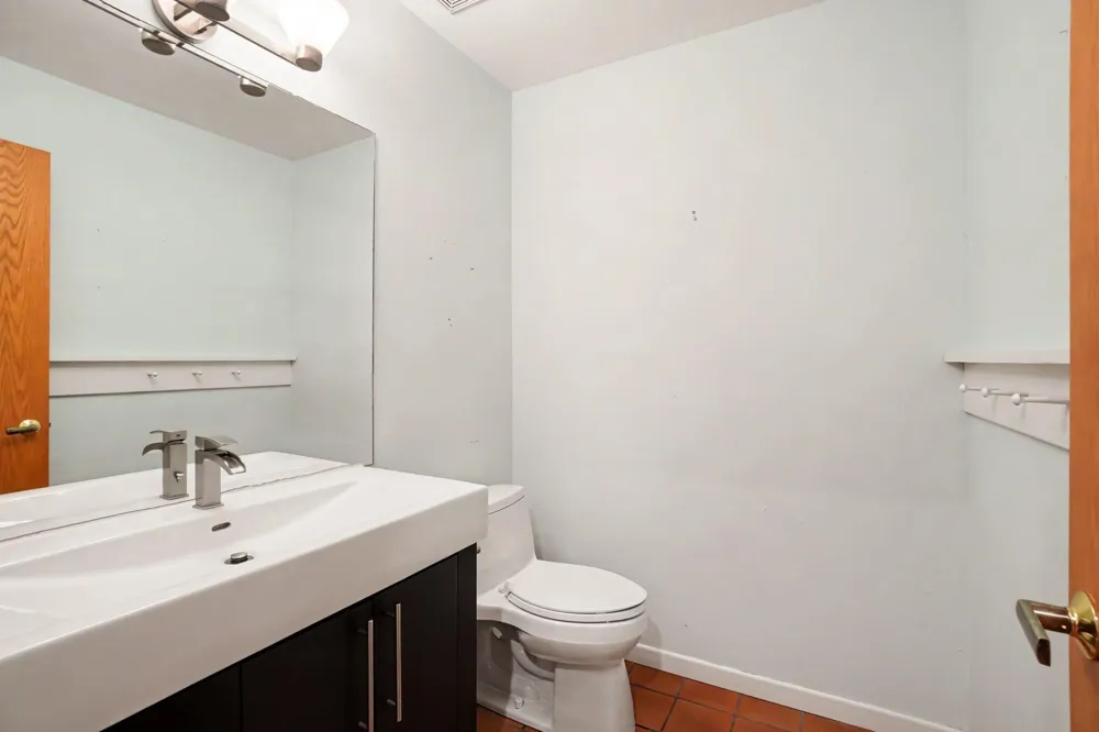 1439 W Sternberg Road Norton Shores, MI 49441