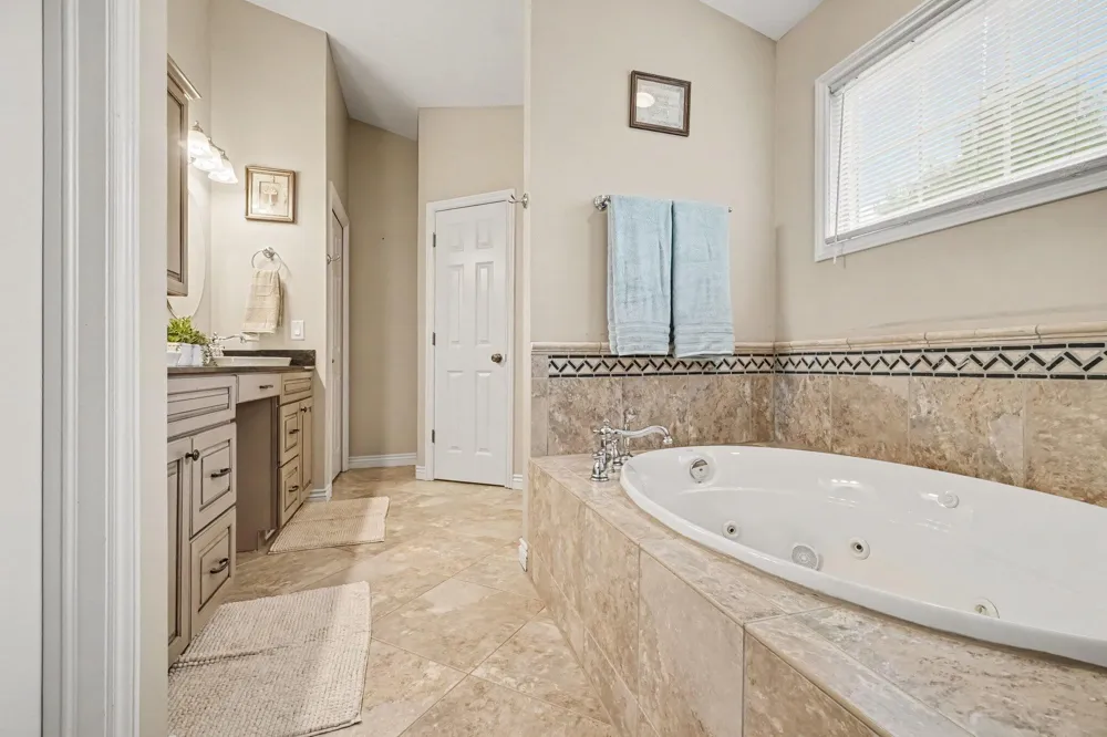 7875 Reindeer Street Portage, MI 49002