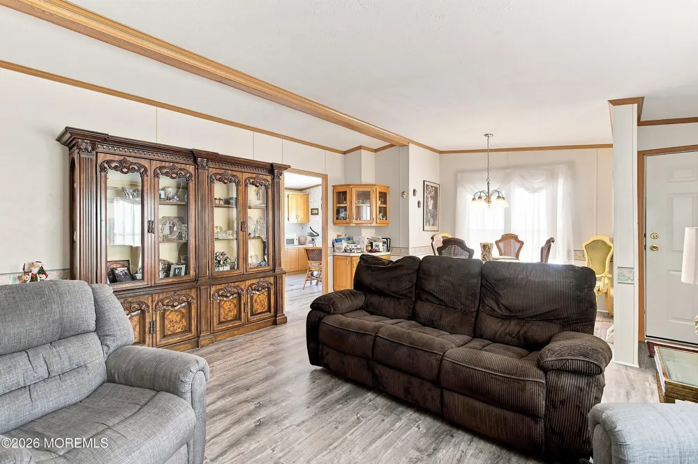 523 Momosa Way Whiting, NJ 08759