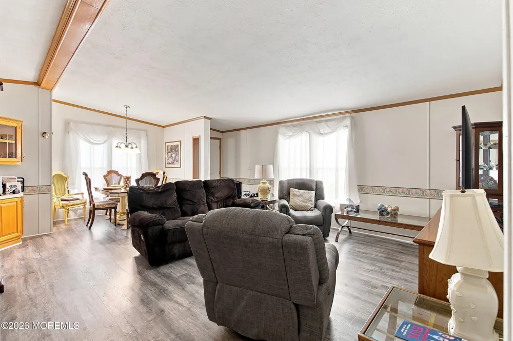 523 Momosa Way Whiting, NJ 08759