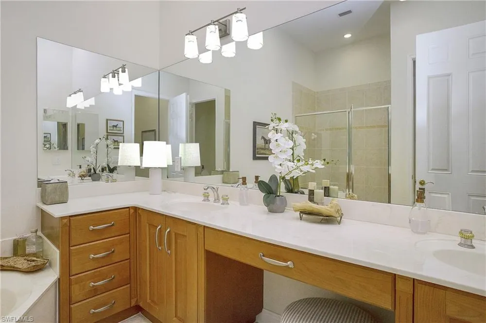 9239 Tesoro Lane #3-203 Naples, FL 34114