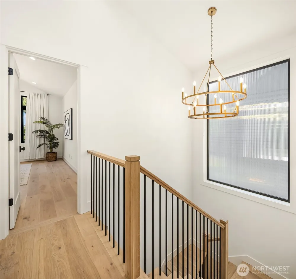 12601 NE 80th Street Kirkland, WA 98033