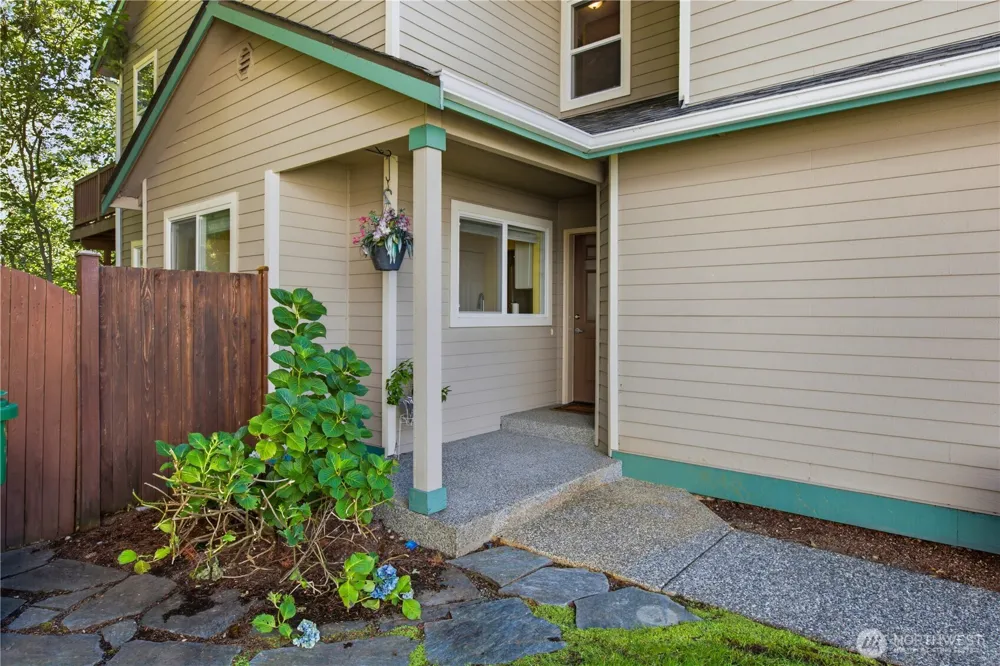 2027 187th Place SE Bothell, WA 98012