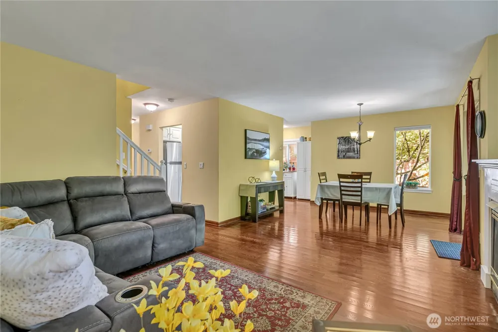 2027 187th Place SE Bothell, WA 98012