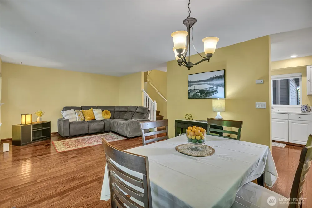 2027 187th Place SE Bothell, WA 98012