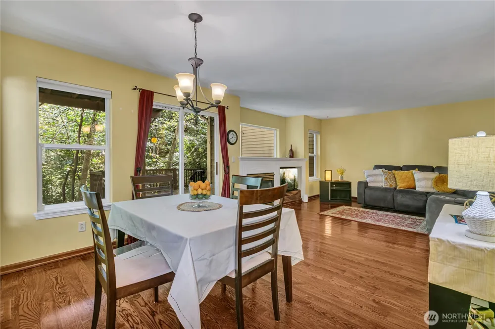 2027 187th Place SE Bothell, WA 98012
