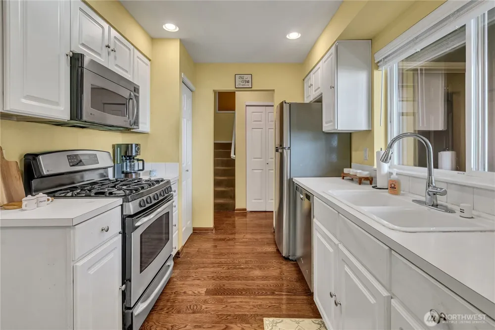 2027 187th Place SE Bothell, WA 98012