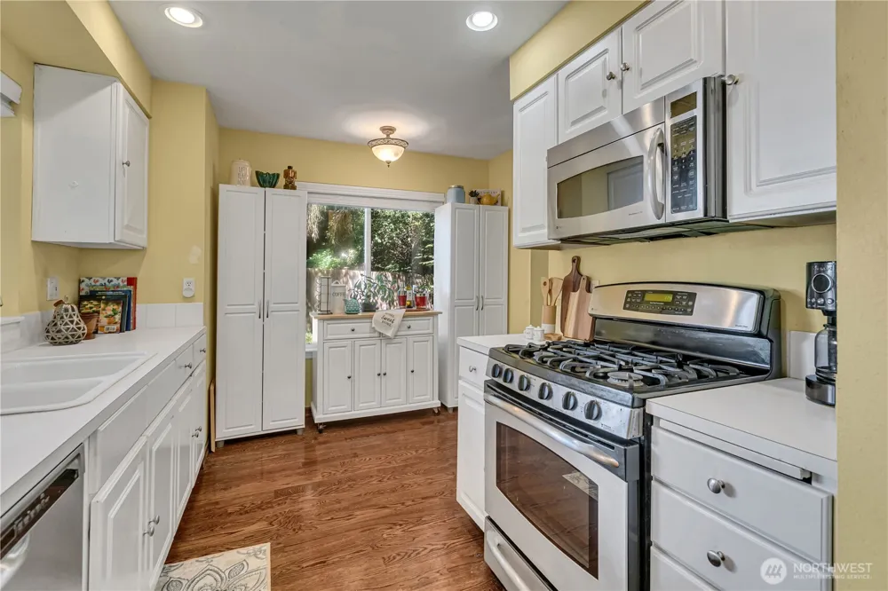2027 187th Place SE Bothell, WA 98012
