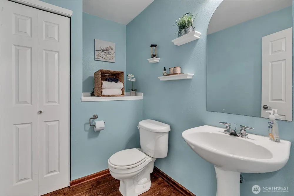 2027 187th Place SE Bothell, WA 98012