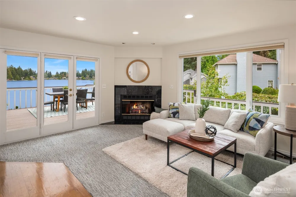 30706 19th Avenue S Federal Way, WA 98003