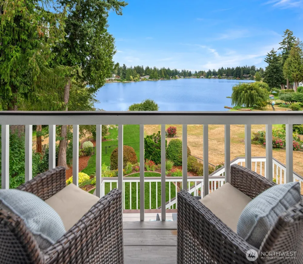 30706 19th Avenue S Federal Way, WA 98003