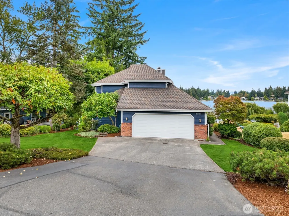 30706 19th Avenue S Federal Way, WA 98003