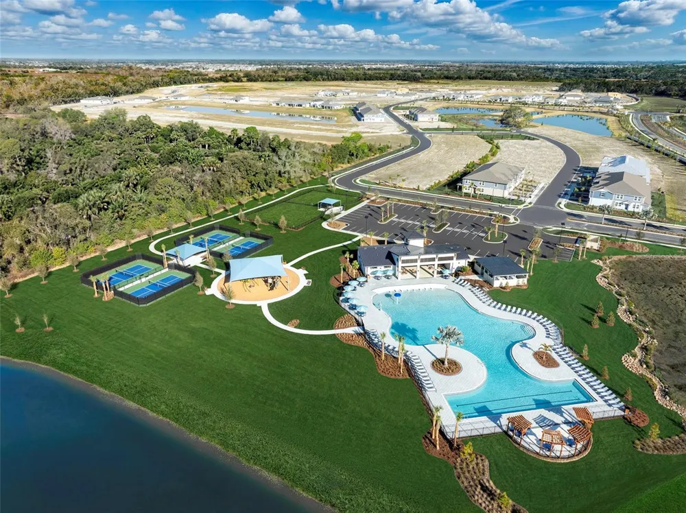 8904 GINKO RUN Parrish, FL 34219