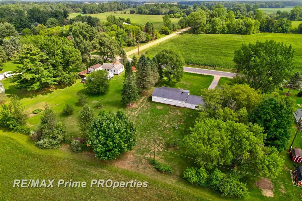 9284 Bray Road Arbela Township, MI 48746
