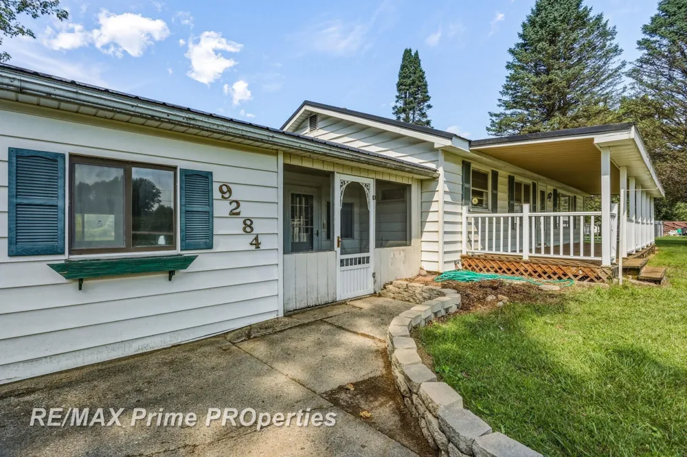 9284 Bray Road Arbela Township, MI 48746