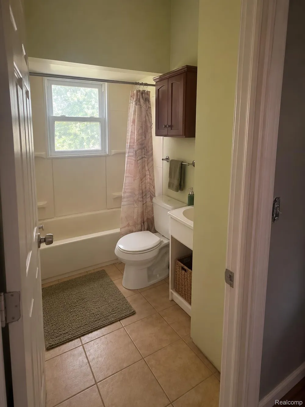 183 Scott Lake Road Waterford Charter Township, MI 48328
