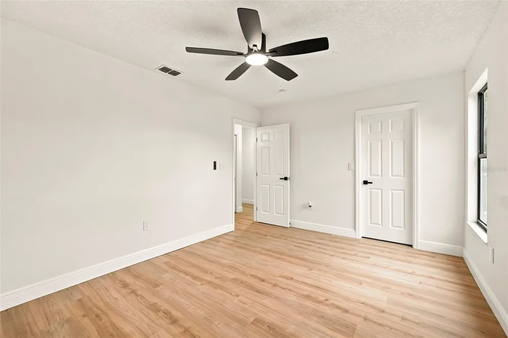 743 BONNIE BOULEVARD Palm Harbor, FL 34684