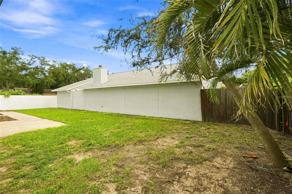 743 BONNIE BOULEVARD Palm Harbor, FL 34684