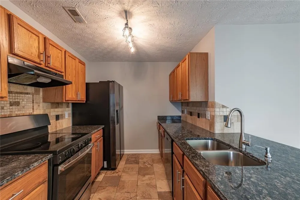 5550 Strathmoor Manor Circle Lithonia, GA 30058