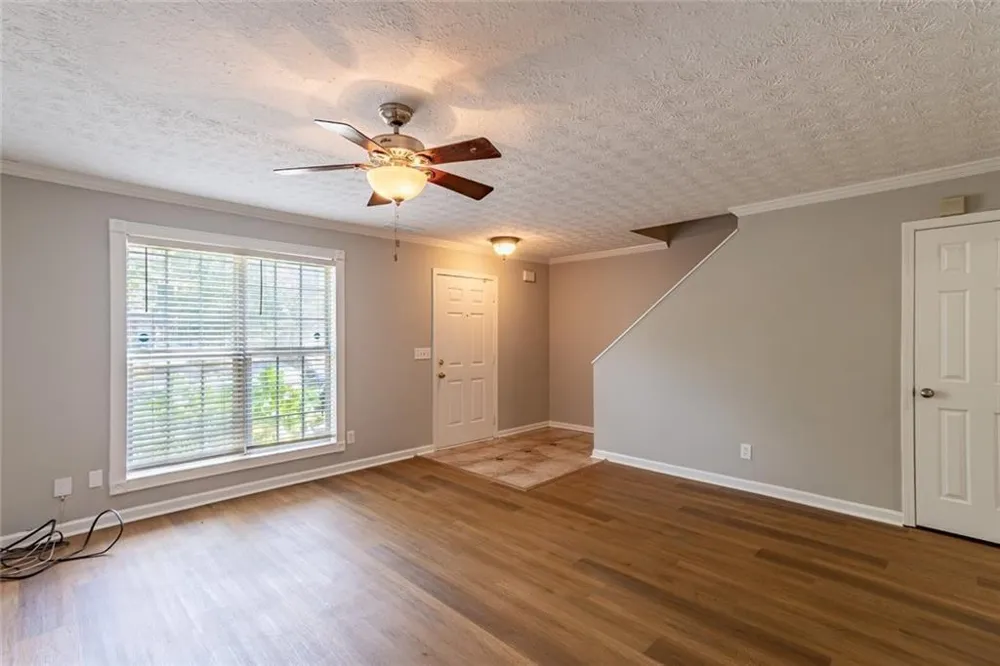 5550 Strathmoor Manor Circle Lithonia, GA 30058