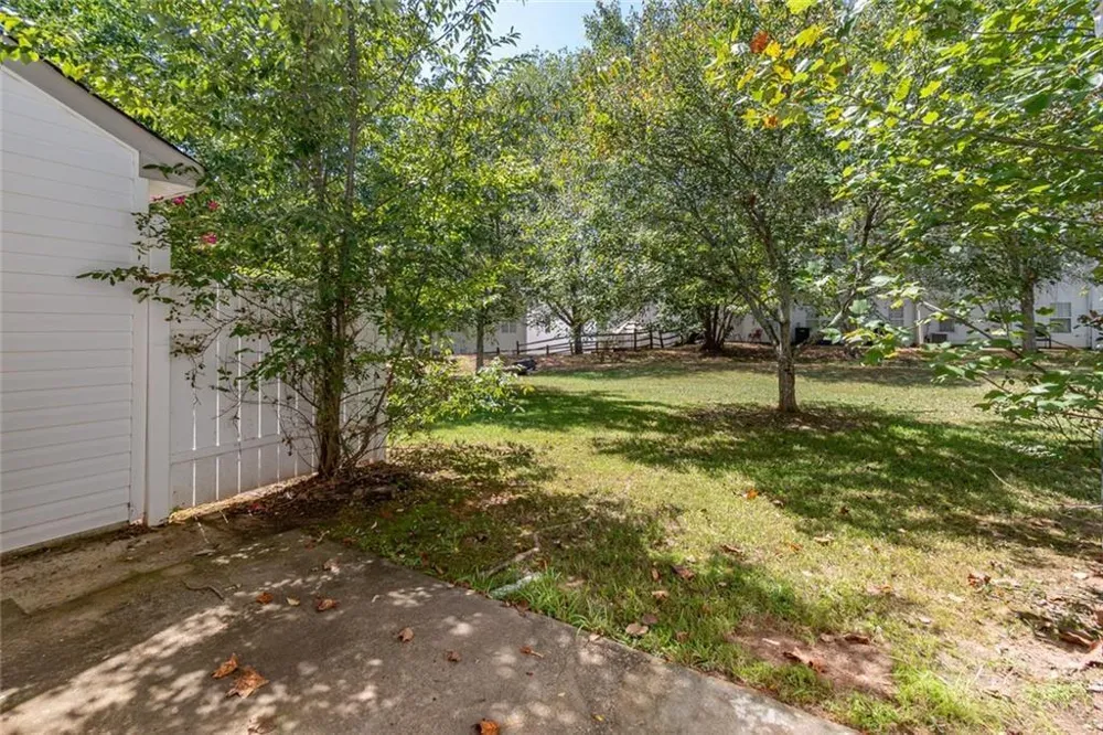 5550 Strathmoor Manor Circle Lithonia, GA 30058