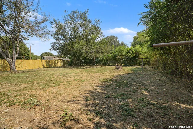 804 AVIATION AVE Schertz, TX 78154