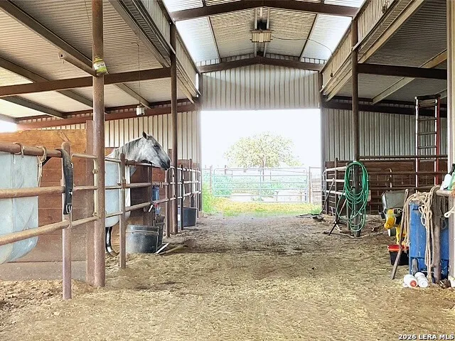 205 Western Ave Leming, TX 78050