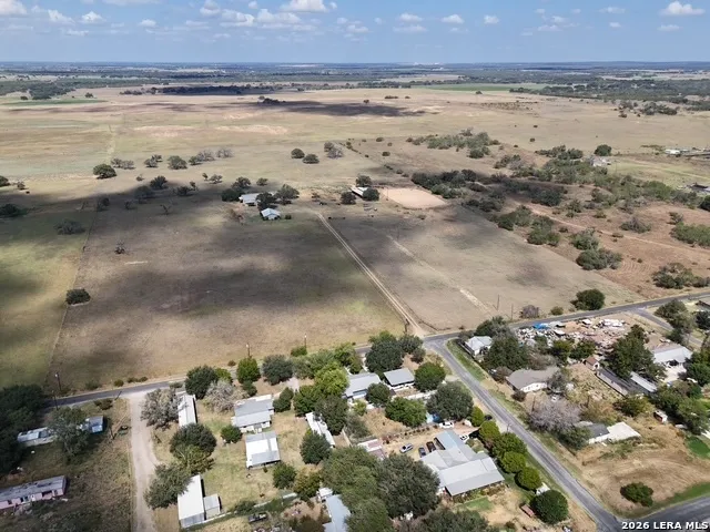 205 Western Ave Leming, TX 78050