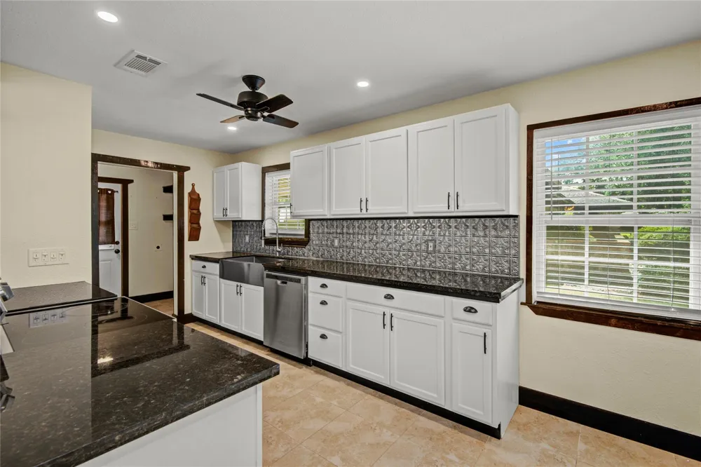 1461 Camellia Street Drive Sweeny, TX 77480