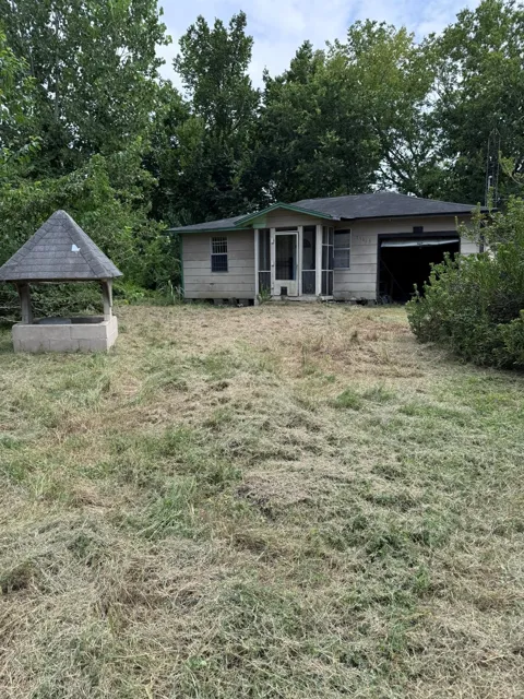 13015 Woody Road