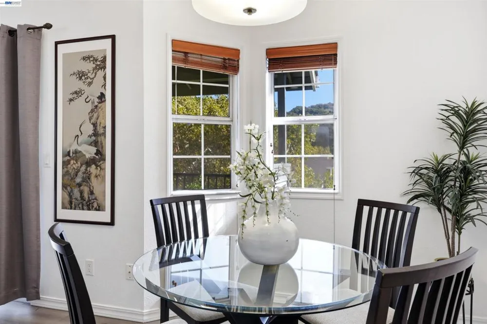 8040 Mountain View Dr #D Pleasanton, CA 94588