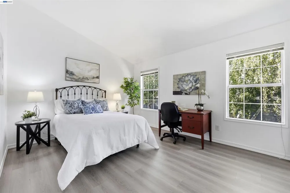 8040 Mountain View Dr #D Pleasanton, CA 94588