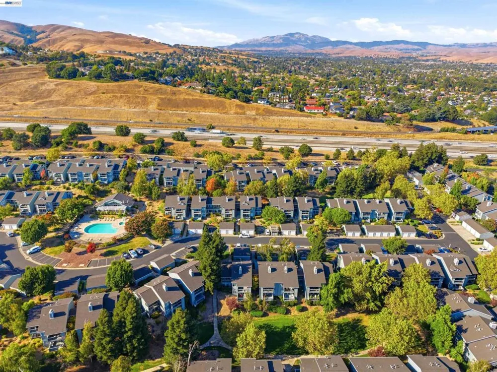 8040 Mountain View Dr #D Pleasanton, CA 94588