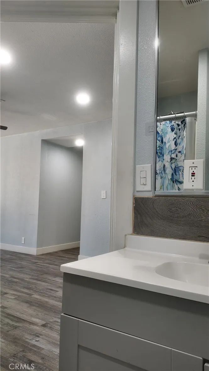 18985 Centennial Street Hesperia, CA 92345