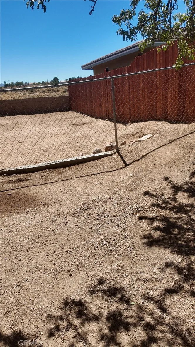 18985 Centennial Street Hesperia, CA 92345