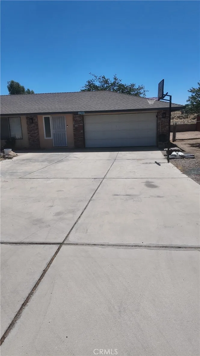 18985 Centennial Street Hesperia, CA 92345