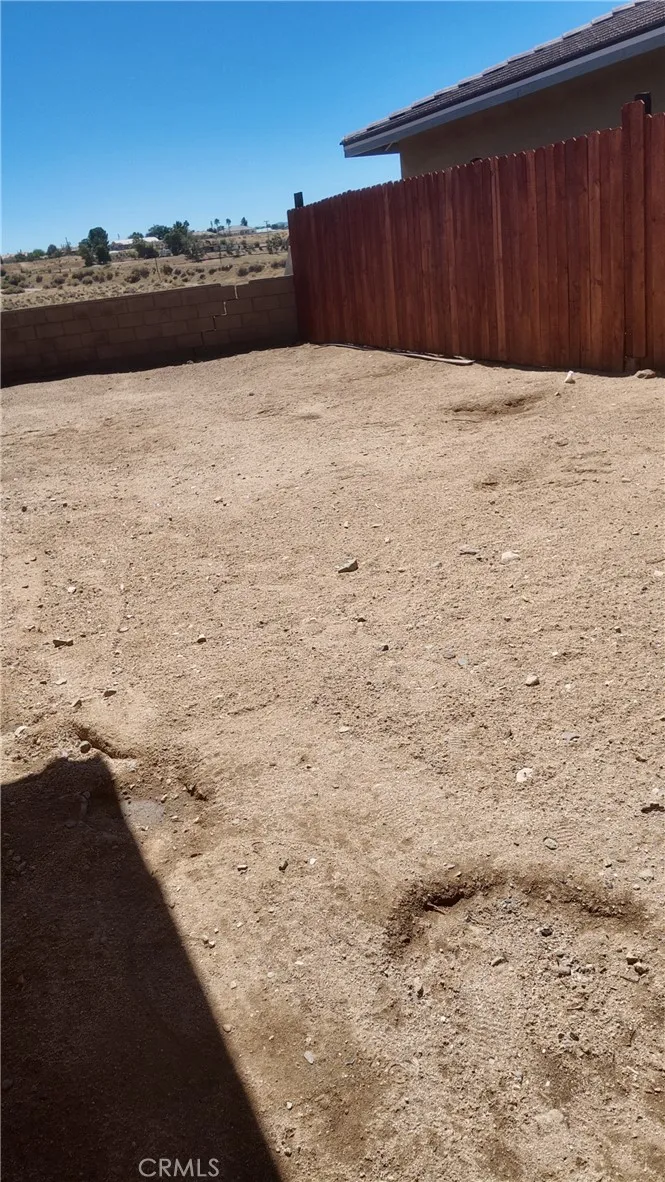 18985 Centennial Street Hesperia, CA 92345