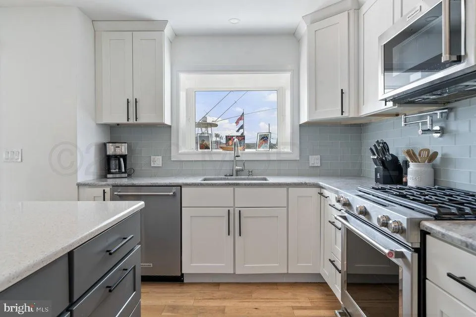 1013 CAPSTAN DRIVE Forked River, NJ 08731