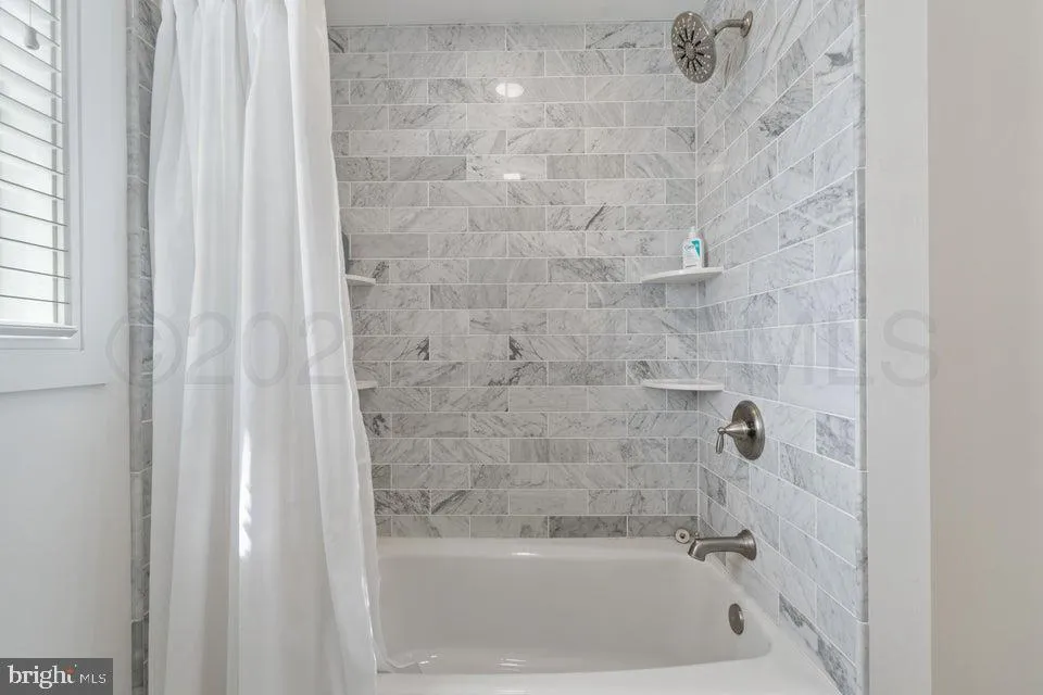 1013 CAPSTAN DRIVE Forked River, NJ 08731