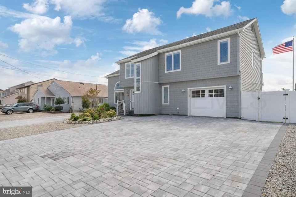 1013 CAPSTAN DRIVE Forked River, NJ 08731