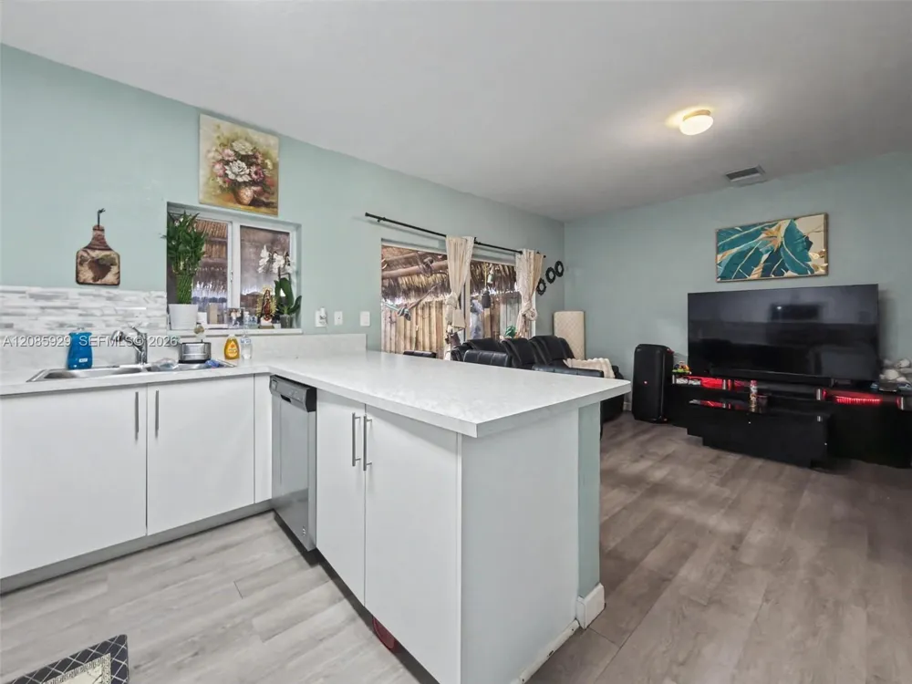 396 NW 12th Pl Florida City, FL 33034