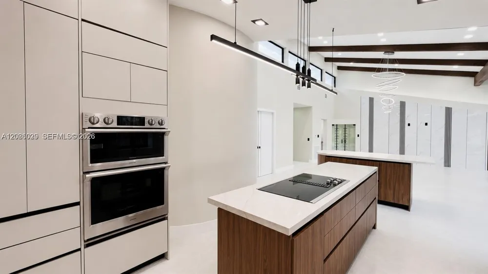 2765 NE 35th Dr Fort Lauderdale, FL 33308