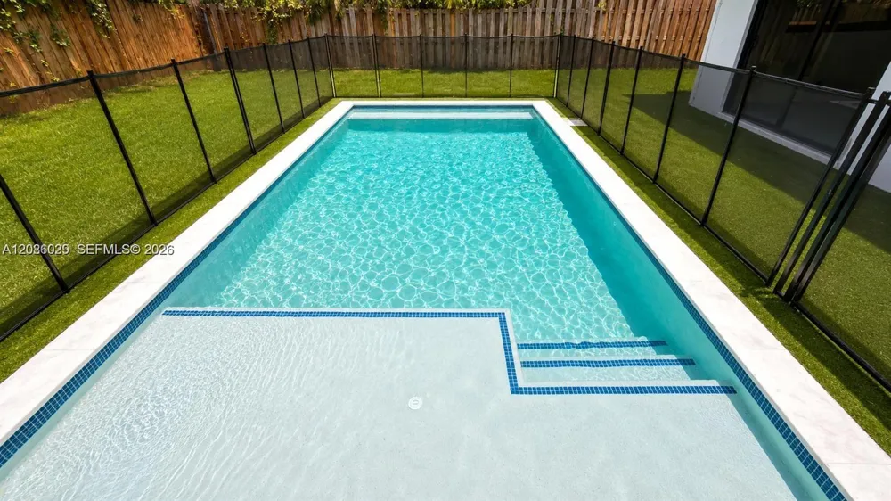 2765 NE 35th Dr Fort Lauderdale, FL 33308