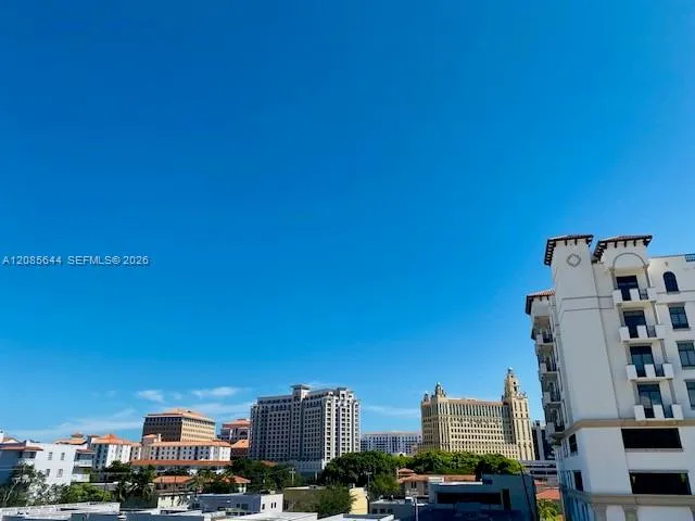 118 Zamora Ave #409 Coral Gables, FL 33134