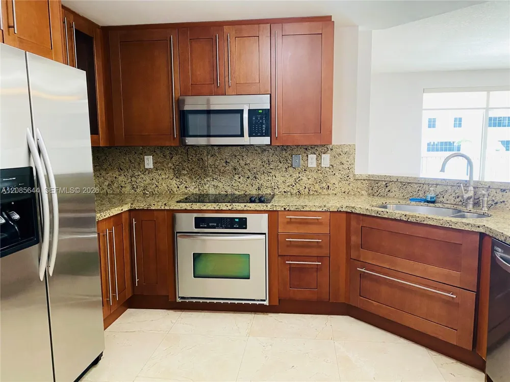 118 Zamora Ave #409 Coral Gables, FL 33134
