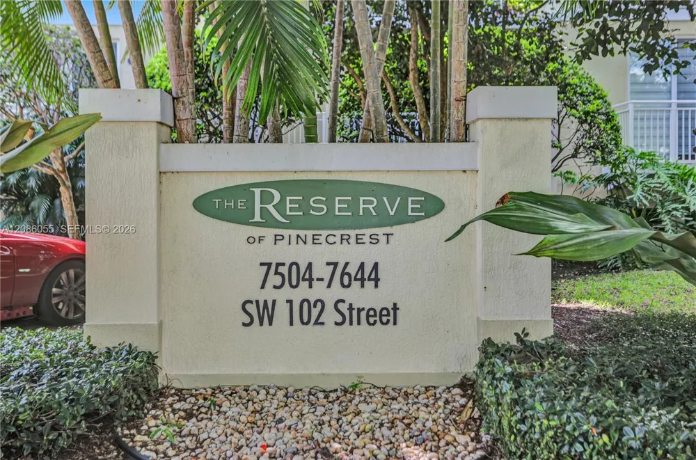 7564 SW 102nd St #211 Pinecrest, FL 33156