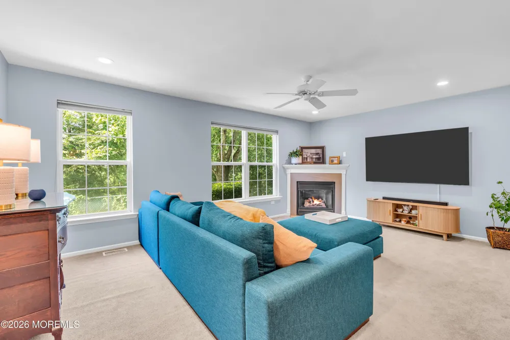 319 Deuce Drive Wall, NJ 07719