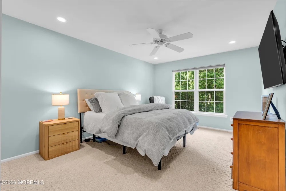 319 Deuce Drive Wall, NJ 07719